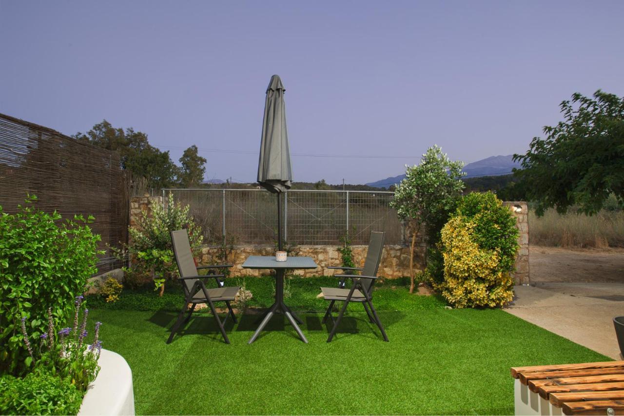 Livingfy Apt With Mountain View & Garden Вамос Екстериор снимка